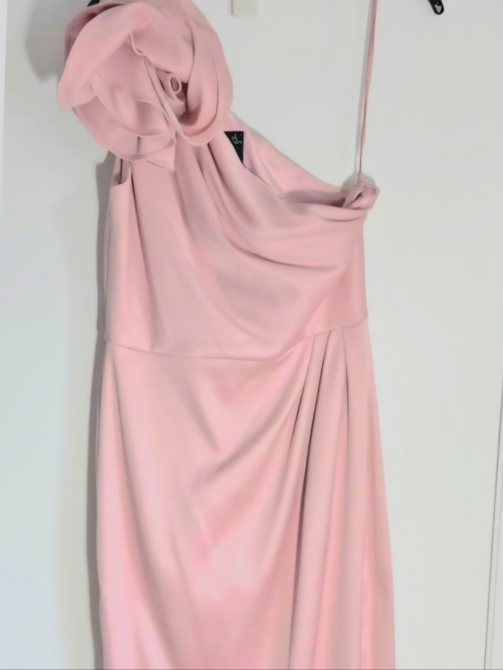 MUSE BY MARQUESA Elegant One-Shoulder Pink/Mauve Dress with Rosette Detail